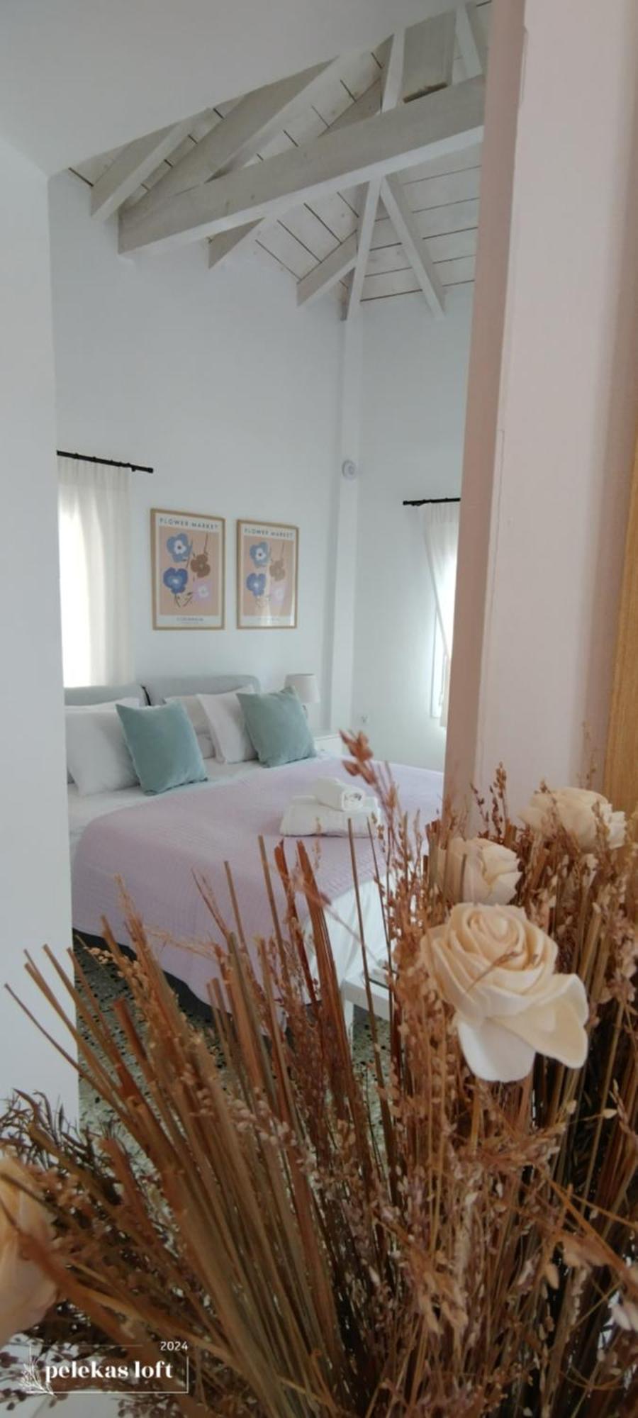 Pelekas Loft Apartment Bagian luar foto